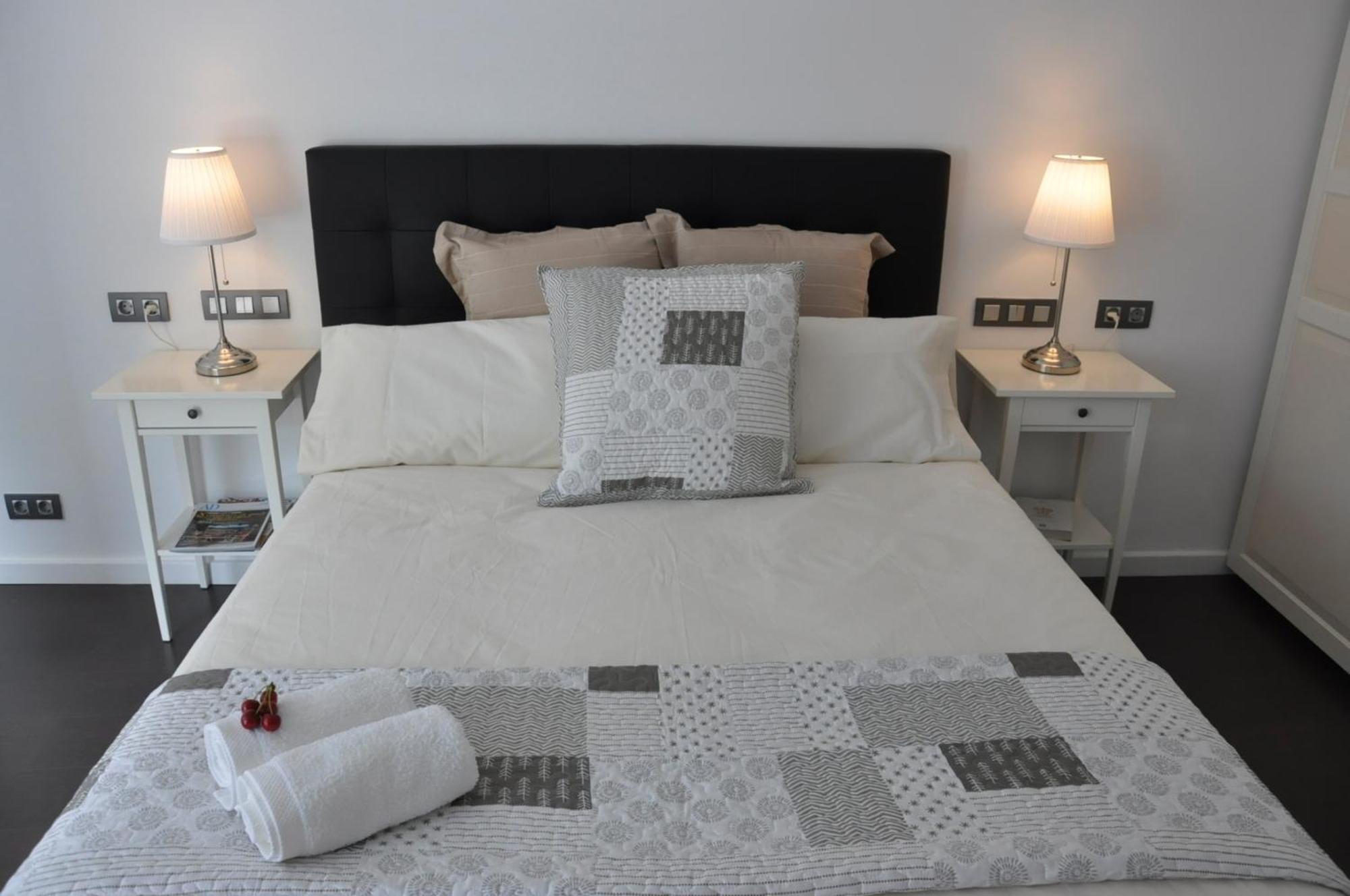 Apartament La Placeta Figueres Ngoại thất bức ảnh
