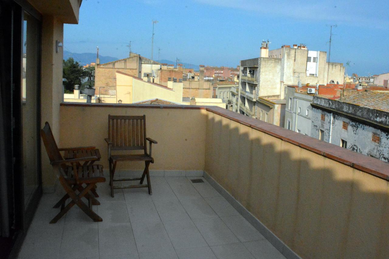 Apartament La Placeta Figueres Ngoại thất bức ảnh